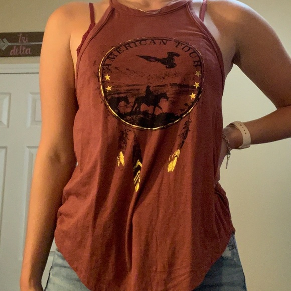Burgundy tank top - Picture 3 of 7